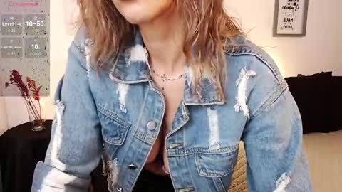 Snapshot of antoniavillamizar chatting on February 21, 1:22 pm Anto    online show from February 21, 1:22 pm