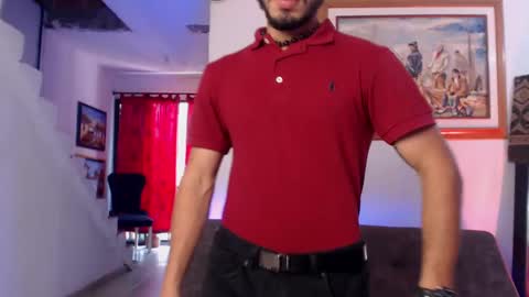 Snapshot of antoniocuervo chatting on January 16, 4:28 pm Hadez online show from January 16, 4:28 pm