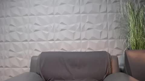 Snapshot of antoniovalentinidiamond chatting on December 15, 11:09 pm HI My name is Antonio online show from December 15, 11:09 pm