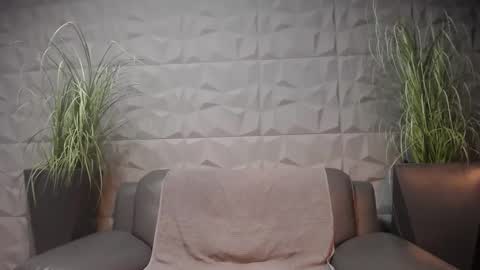 Snapshot of antoniovalentinidiamond chatting on December 22, 11:20 pm HI My name is Antonio online show from December 22, 11:20 pm