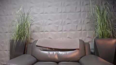 Snapshot of antoniovalentinidiamond chatting on December 28, 7:54 pm HI My name is Antonio online show from December 28, 7:54 pm