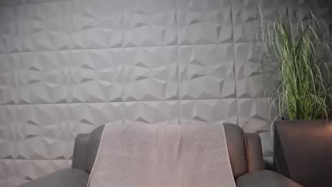 Snapshot of antoniovalentinidiamond chatting on January 3, 11:12 pm HI My name is Antonio online show from January 3, 11:12 pm