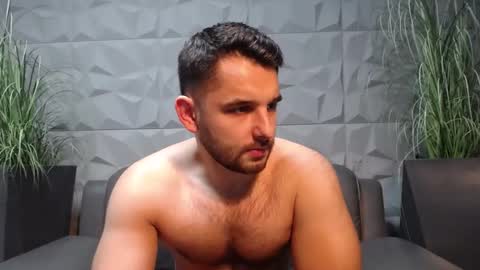 Snapshot of antoniovalentinidiamond chatting on January 8, 8:18 pm HI My name is Antonio online show from January 8, 8:18 pm