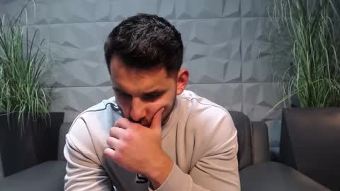 Snapshot of antoniovalentinidiamond chatting on January 12, 8:03 pm HI My name is Antonio online show from January 12, 8:03 pm