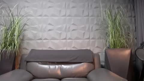 Snapshot of antoniovalentinidiamond chatting on January 25, 8:21 pm HI My name is Antonio online show from January 25, 8:21 pm