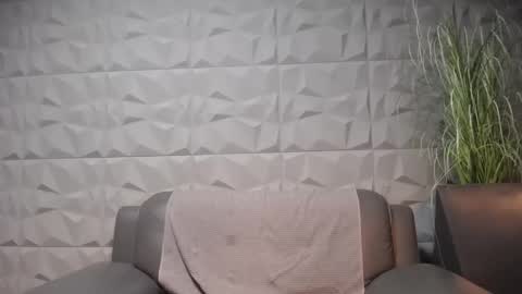 Snapshot of antoniovalentinidiamond chatting on February 1, 12:07 am HI My name is Antonio online show from February 1, 12:07 am