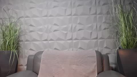 Snapshot of antoniovalentinidiamond chatting on February 1, 8:05 pm HI My name is Antonio online show from February 1, 8:05 pm