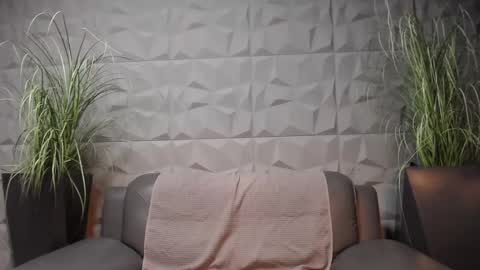 Snapshot of antoniovalentinidiamond chatting on February 5, 11:06 pm HI My name is Antonio online show from February 5, 11:06 pm