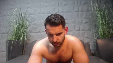 Snapshot of antoniovalentinidiamond chatting on February 19, 8:20 pm HI My name is Antonio online show from February 19, 8:20 pm
