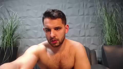 Snapshot of antoniovalentinidiamond chatting on March 9, 9:03 pm HI My name is Antonio online show from March 9, 9:03 pm