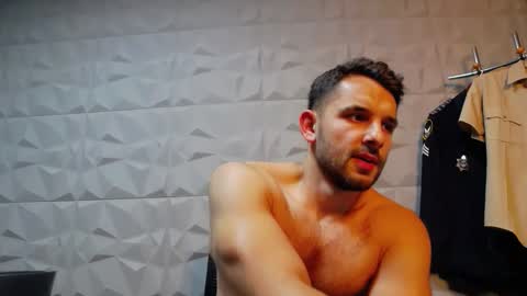 Snapshot of antoniovalentinidiamond chatting on September 12, 7:14 pm HI My name is Antonio online show from September 12, 7:14 pm