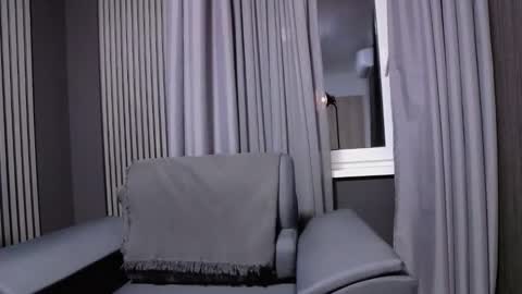 Snapshot of antoniovalentinidiamond chatting on October 10, 6:51 pm HI My name is Antonio online show from October 10, 6:51 pm