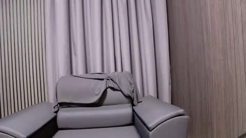 Snapshot of antoniovalentinidiamond chatting on October 21, 6:52 pm HI My name is Antonio online show from October 21, 6:52 pm