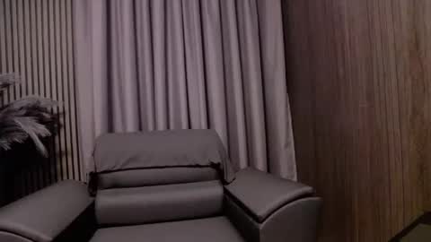 Snapshot of antoniovalentinidiamond chatting on November 2, 7:49 pm HI My name is Antonio online show from November 2, 7:49 pm