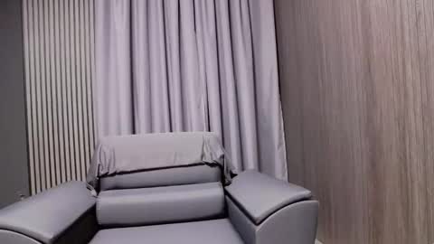 Snapshot of antoniovalentinidiamond chatting on November 12, 7:57 pm HI My name is Antonio online show from November 12, 7:57 pm