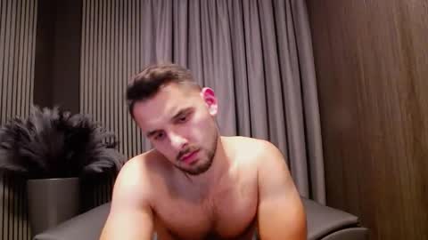 Snapshot of antoniovalentinidiamond chatting on November 16, 8:14 pm HI My name is Antonio online show from November 16, 8:14 pm