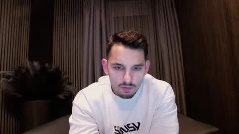 HI My name is Antonio online show from February 6, 8:01 pm