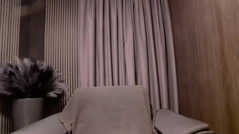 HI My name is Antonio online show from February 11, 8:03 pm