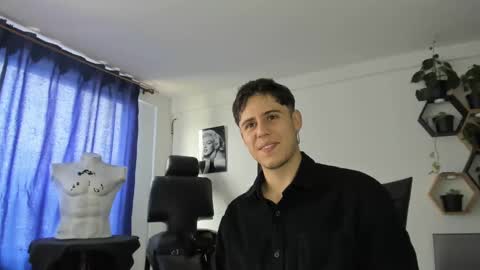 antonnello_ online show from March 12, 6:44 pm