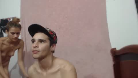 karol y antony online show from December 24, 9:11 pm