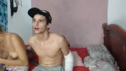 karol y antony online show from December 28, 4:08 am