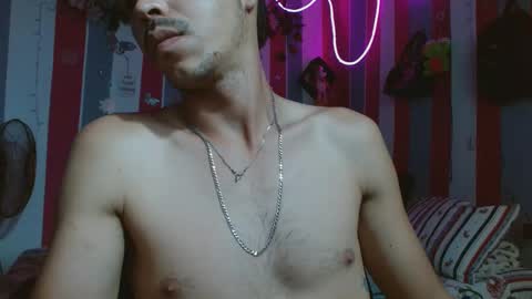 antony_hardx_ online show from October 8, 5:21 pm