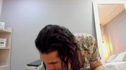 Antony Stone online show from August 3, 12:32 pm