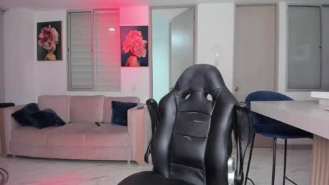 Snapshot of antotss chatting on February 18, 2:49 am Maria Antonia online show from February 18, 2:49 am