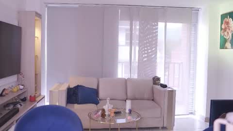 Maria Antonia online show from March 13, 8:59 pm