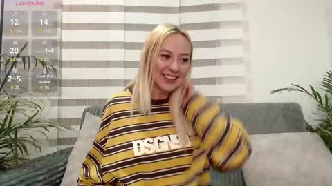 Antonia online show from March 13, 2:07 am