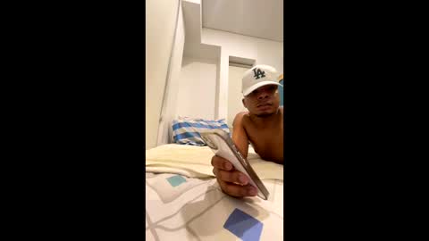 Snapshot of antuco2412red chatting on November 1, 2:57 am Pedro online show from November 1, 2:57 am