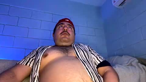 Snapshot of anuarfox chatting on February 18, 7:21 am AnuarFox online show from February 18, 7:21 am