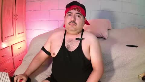 Snapshot of anuarfox chatting on September 9, 7:52 am AnuarFox online show from September 9, 7:52 am