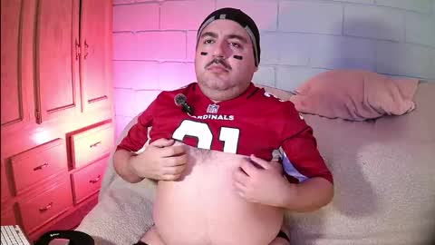 AnuarFox online show from February 5, 7:35 am