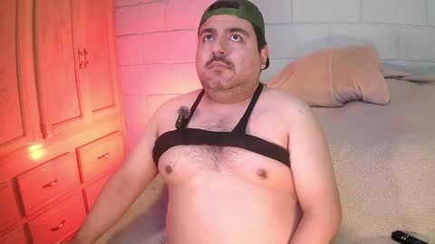 AnuarFox online show from May 2, 9:47 am