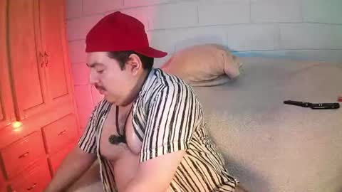Snapshot of anuarfox chatting on August 7, 12:40 pm AnuarFox online show from August 7, 12:40 pm