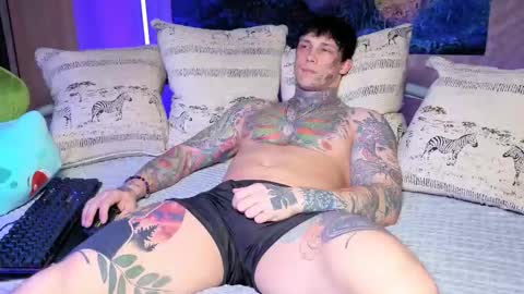 Tom online show from November 9, 5:28 am