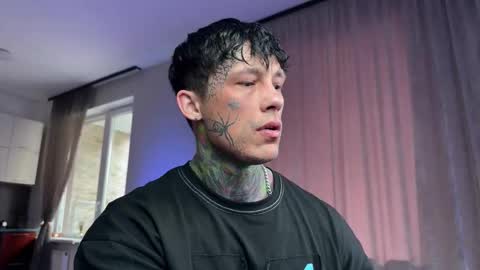 Tom online show from March 10, 7:13 am