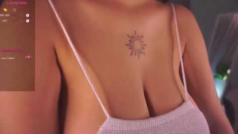 Snapshot of anuricbriny chatting on November 4, 8:41 pm Sunday - start 0400 PM GMT -4 online show from November 4, 8:41 pm