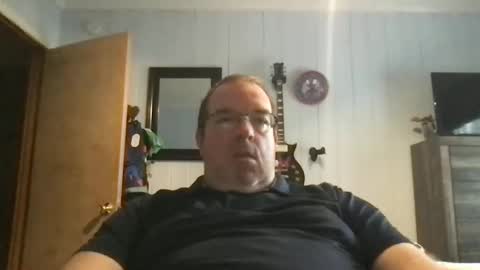 Snapshot of anvil1972 chatting on February 20, 4:18 pm anvil1972 online show from February 20, 4:18 pm