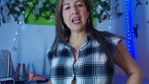 any mour online show from April 8, 5:02 pm