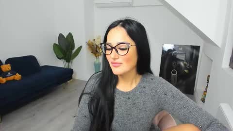 Anya online show from February 7, 5:33 am