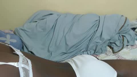 Snapshot of anya_h chatting on September 17, 10:11 pm Gracious online show from September 17, 10:11 pm