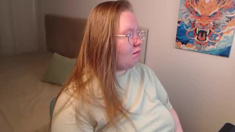 Snapshot of anya_muna chatting on December 11, 7:57 pm Anya Muna online show from December 11, 7:57 pm