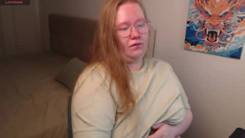 Snapshot of anya_muna chatting on December 17, 4:21 pm Anya Muna online show from December 17, 4:21 pm