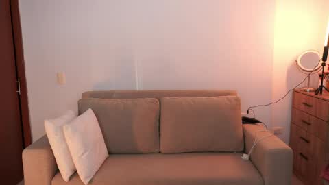 anya online show from April 20, 10:33 pm