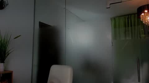 Anya online show from January 30, 4:55 pm