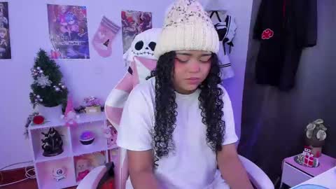 Any online show from December 5, 5:04 am