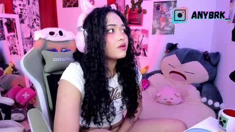 Any online show from April 4, 5:49 am