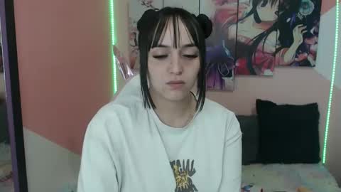 Anyela online show from February 1, 4:35 am